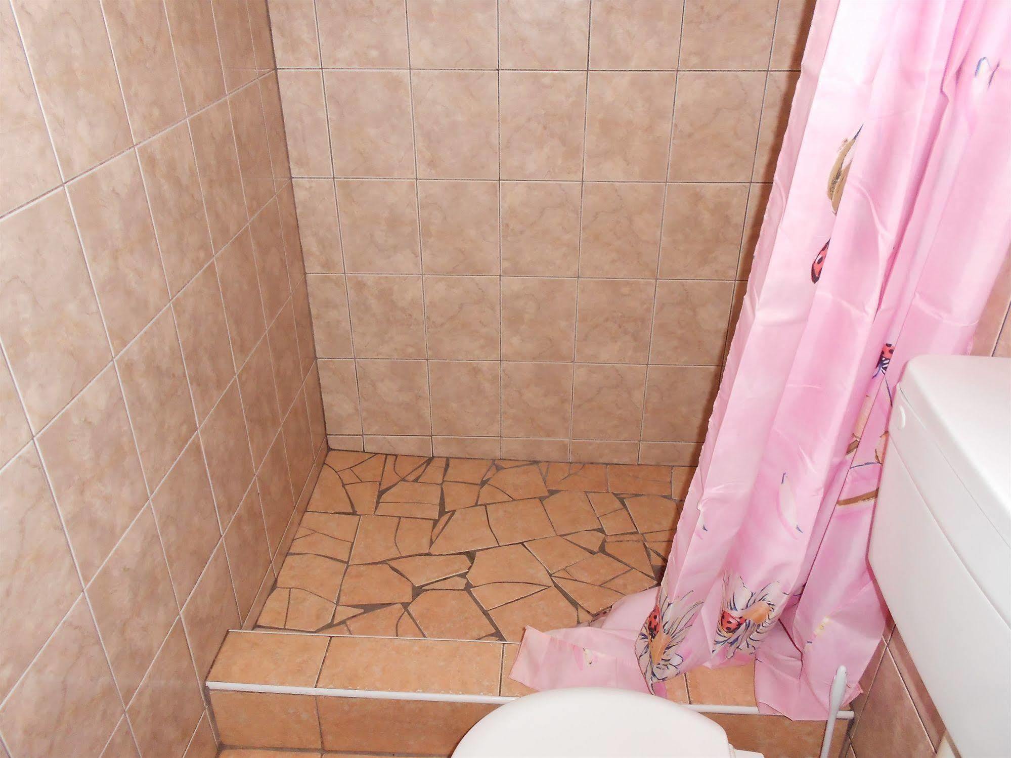 Comfort Corner Guesthouse Livingstone Bagian luar foto