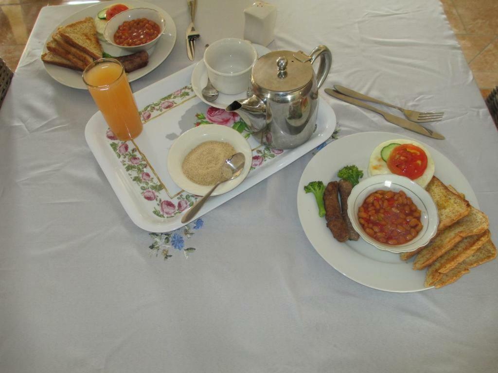 Comfort Corner Guesthouse Livingstone Bagian luar foto